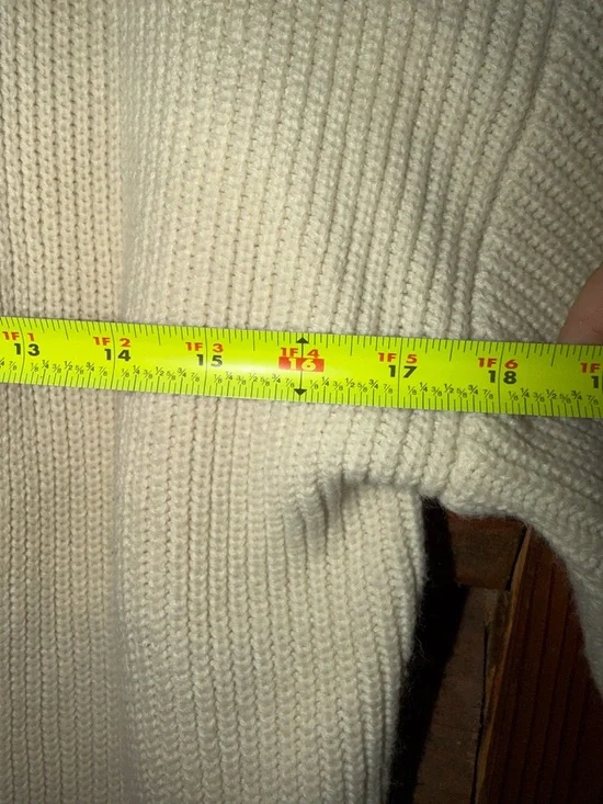 Open-Front Cream Pocket Knit Cardigan - Women Sweater- Size XL - Picture 5 of 5